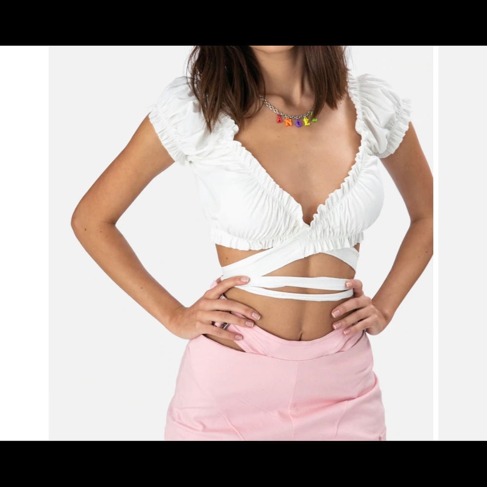 Adika Cropped wrap top in black